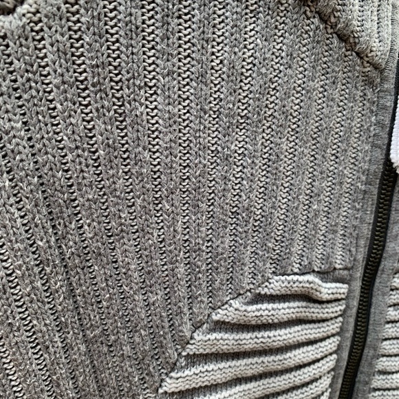 COPY - Rare Lululemon Sweater! - Picture 8 of 10